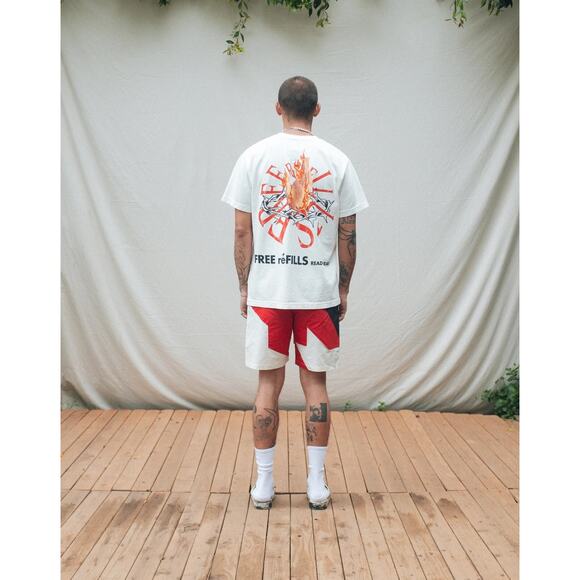 FREE reFILLS Readywear Men's T-Shirt Crown Thorns Heavyweight Relaxed Fit Tee - Picture 3 of 3